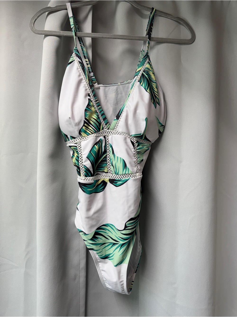 SHEIN White One-Piece Swimsuit with Green Leaf Print